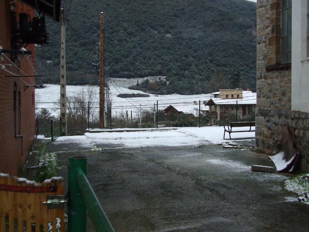 Hôtel La Anjana Ojedo à Potes Extérieur photo